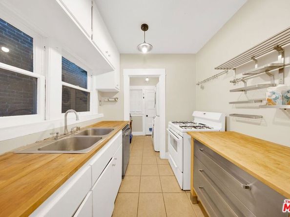 1624 Allesandro Street, Los Angeles CA 90026