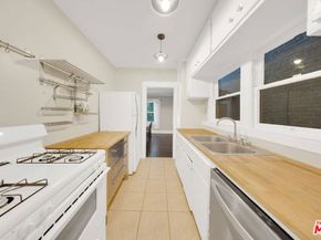 1624 Allesandro Street, Los Angeles CA 90026