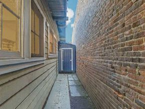 1624 Allesandro Street, Los Angeles CA 90026