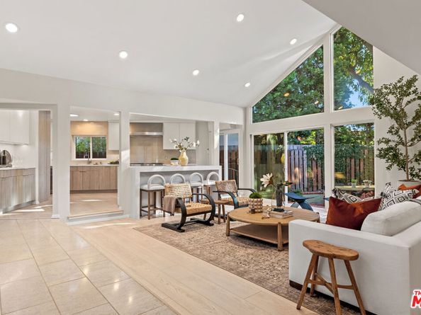 2329 Manning Avenue, Los Angeles CA 90064