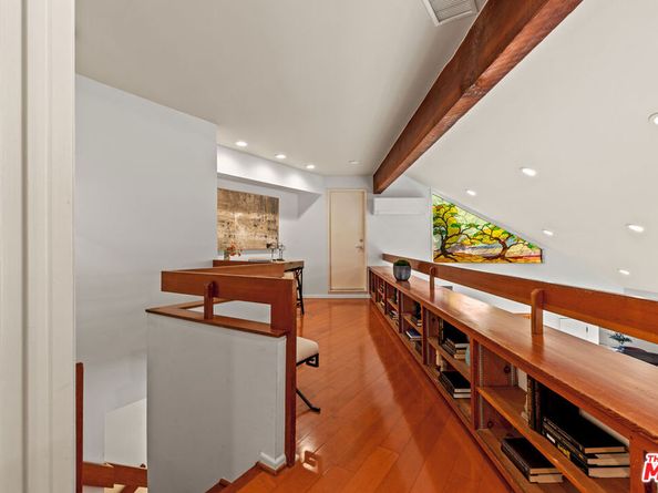 2329 Manning Avenue, Los Angeles CA 90064