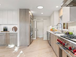 2329 Manning Avenue, Los Angeles CA 90064