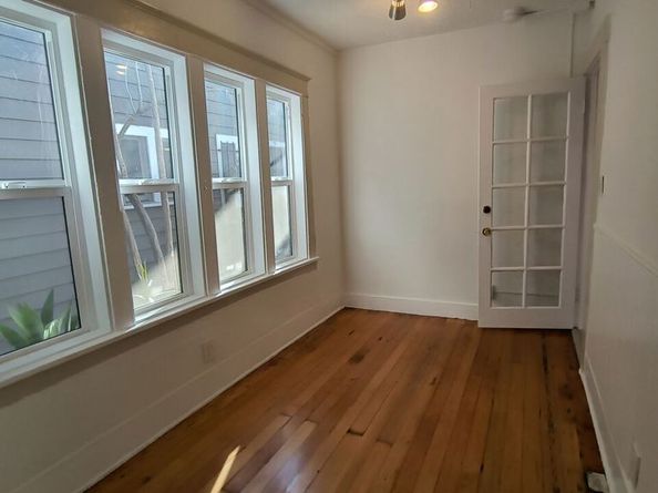1118 Sanborn Avenue, Los Angeles CA 90029