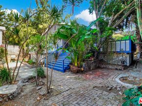1118 Sanborn Avenue, Los Angeles CA 90029