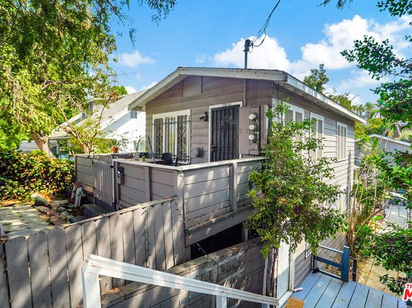 1118 Sanborn Avenue, Los Angeles CA 90029