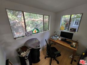 1118 Sanborn Avenue, Los Angeles CA 90029