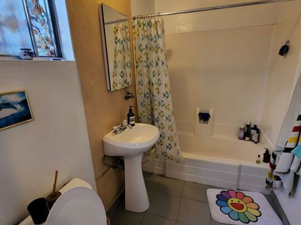 1118 Sanborn Avenue, Los Angeles CA 90029