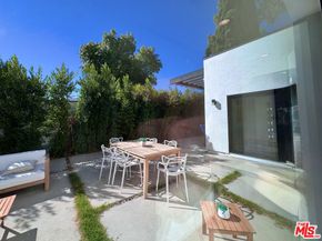 4040 Cartwright Avenue, Studio City CA 91604