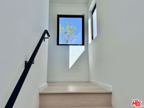 4040 Cartwright Avenue, Studio City CA 91604