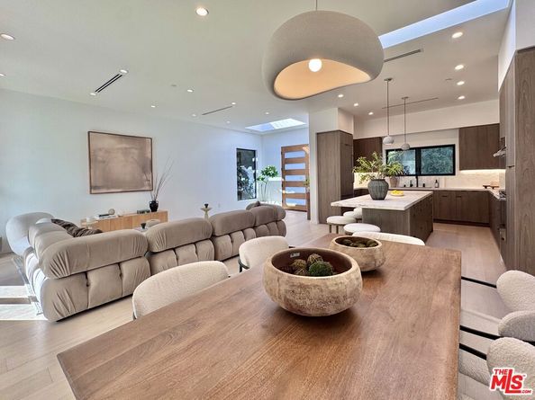 4040 Cartwright Avenue, Studio City CA 91604