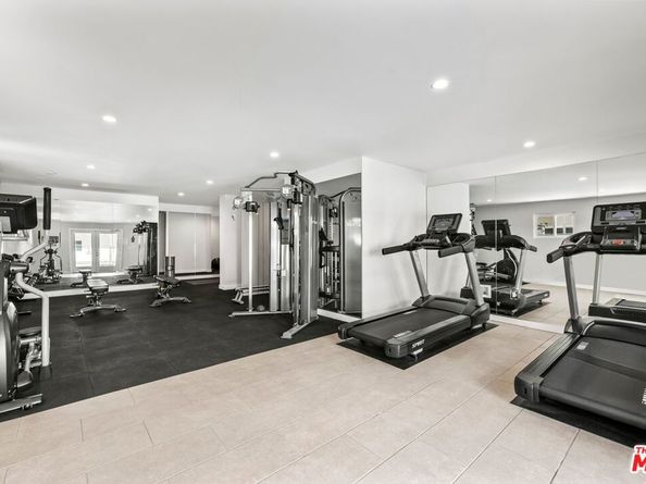 9005 Cynthia Street 217, West Hollywood CA 90069