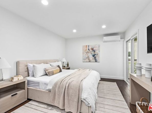 9005 Cynthia Street 217, West Hollywood CA 90069