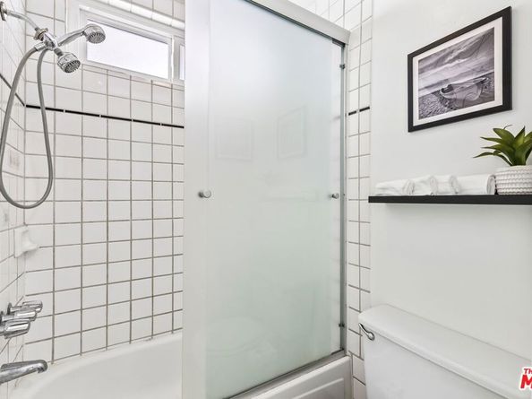 9005 Cynthia Street 217, West Hollywood CA 90069