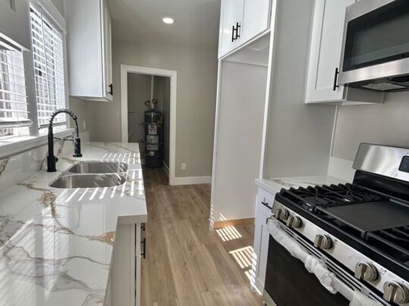 1041 Gulf Avenue, Wilmington CA 90744