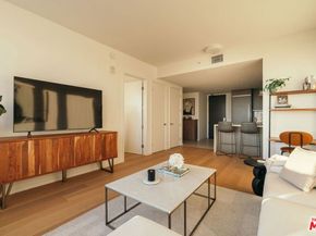 889 Francisco Street 1801, Los Angeles CA 90017