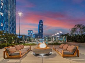 889 Francisco Street 1801, Los Angeles CA 90017