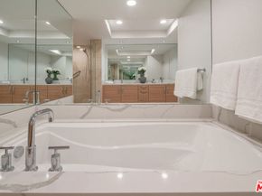 13650 Marina Pointe Drive 403, Marina Del Rey CA 90292