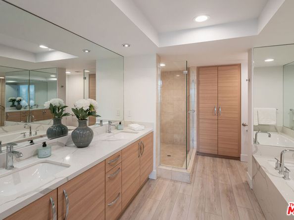 13650 Marina Pointe Drive 403, Marina Del Rey CA 90292