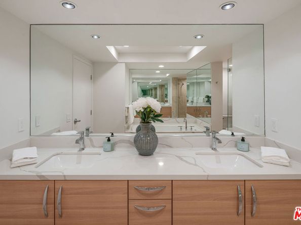13650 Marina Pointe Drive 403, Marina Del Rey CA 90292