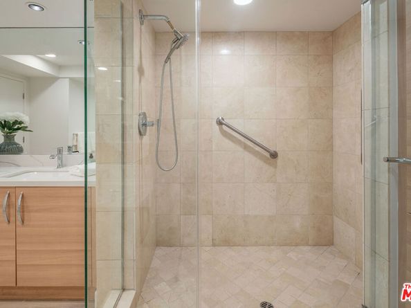 13650 Marina Pointe Drive 403, Marina Del Rey CA 90292