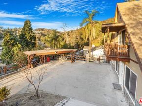 2070 Lilac Lane, Glendale CA 91206