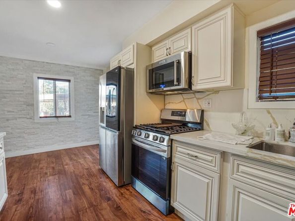 2070 Lilac Lane, Glendale CA 91206