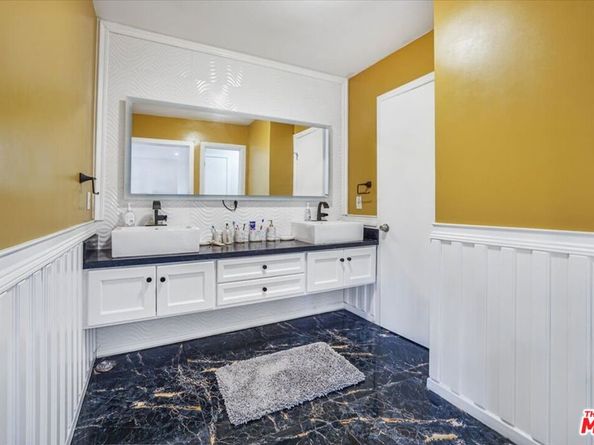2070 Lilac Lane, Glendale CA 91206