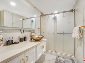 2070 Lilac Lane, Glendale CA 91206