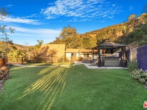 2070 Lilac Lane, Glendale CA 91206