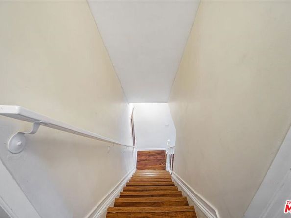 2070 Lilac Lane, Glendale CA 91206
