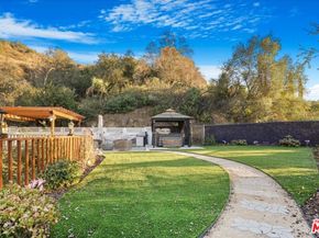 2070 Lilac Lane, Glendale CA 91206