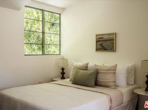 2409 N Vermont Avenue, Los Angeles CA 90027