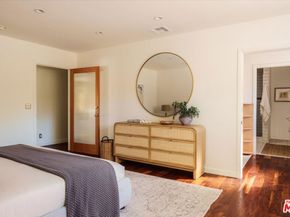 2409 N Vermont Avenue, Los Angeles CA 90027