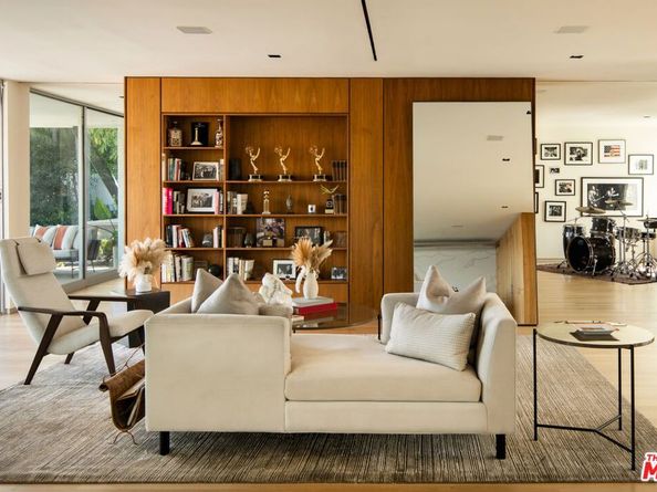 2008 Hercules Drive, Los Angeles CA 90046