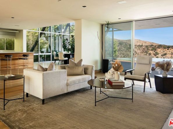 2008 Hercules Drive, Los Angeles CA 90046
