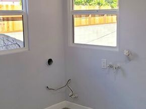 4716 S Van Ness Avenue, Los Angeles CA 90062