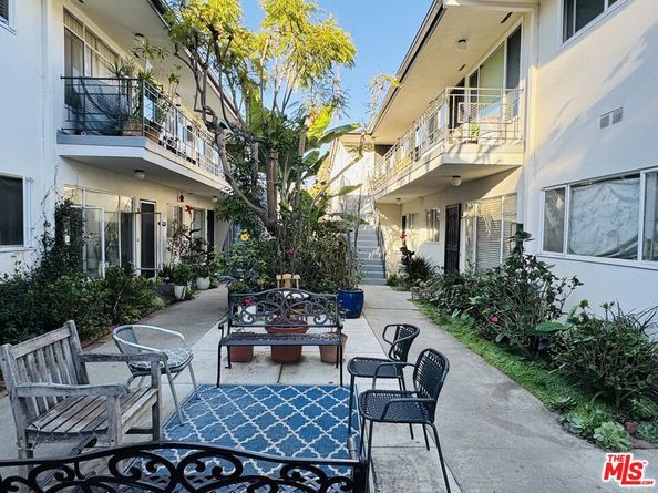 912 6th Street 8, Santa Monica CA 90403