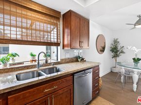 848 Lincoln Boulevard N, Santa Monica CA 90403