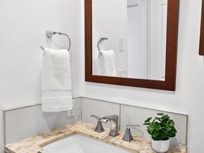 848 Lincoln Boulevard N, Santa Monica CA 90403