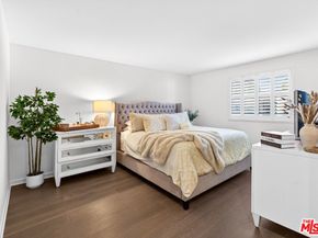 848 Lincoln Boulevard N, Santa Monica CA 90403