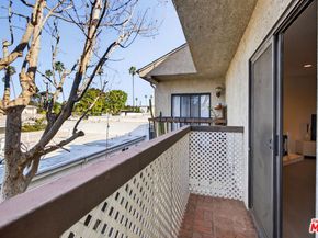 848 Lincoln Boulevard N, Santa Monica CA 90403