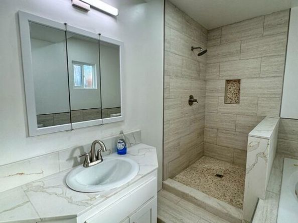 619 Elm Avenue, Inglewood CA 90301