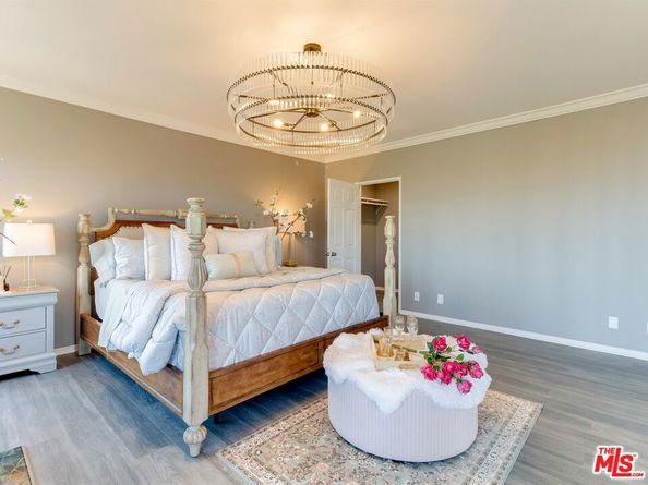 3661 Sunswept Drive, Studio City CA 91604