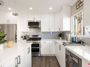 1619 W 39th Street, Los Angeles CA 90062