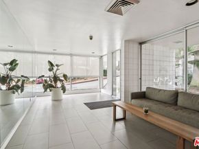 1400 N Sweetzer Avenue 406, West Hollywood CA 90069