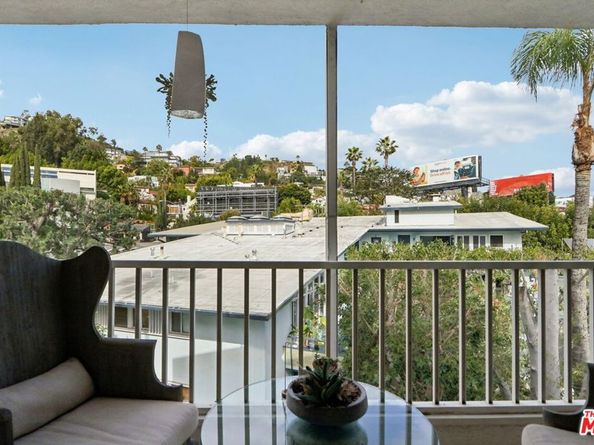 1400 N Sweetzer Avenue 406, West Hollywood CA 90069