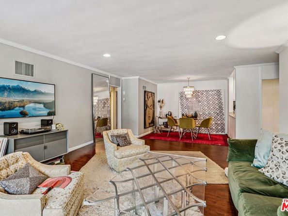 1400 N Sweetzer Avenue 406, West Hollywood CA 90069