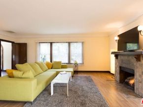 611 N BEACHWOOD Drive, Los Angeles CA 90004