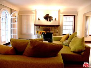 611 N BEACHWOOD Drive, Los Angeles CA 90004