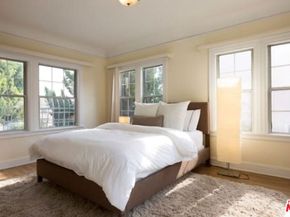 611 N BEACHWOOD Drive, Los Angeles CA 90004